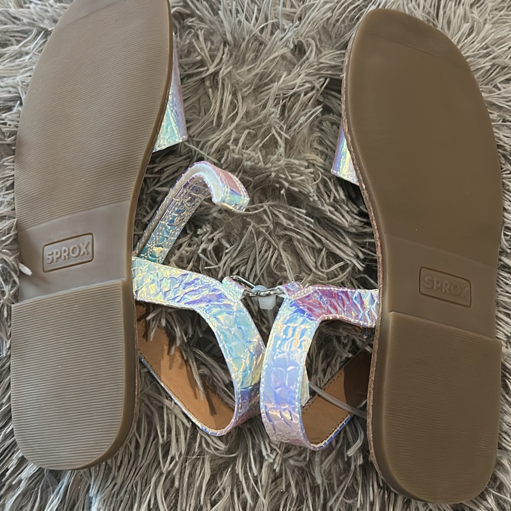 NWOB, Sprox, Girls, Iridescent Slide Sandals with Buckle - Picture 5 of 5